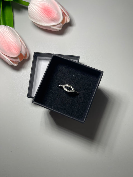 Eye catch Ring